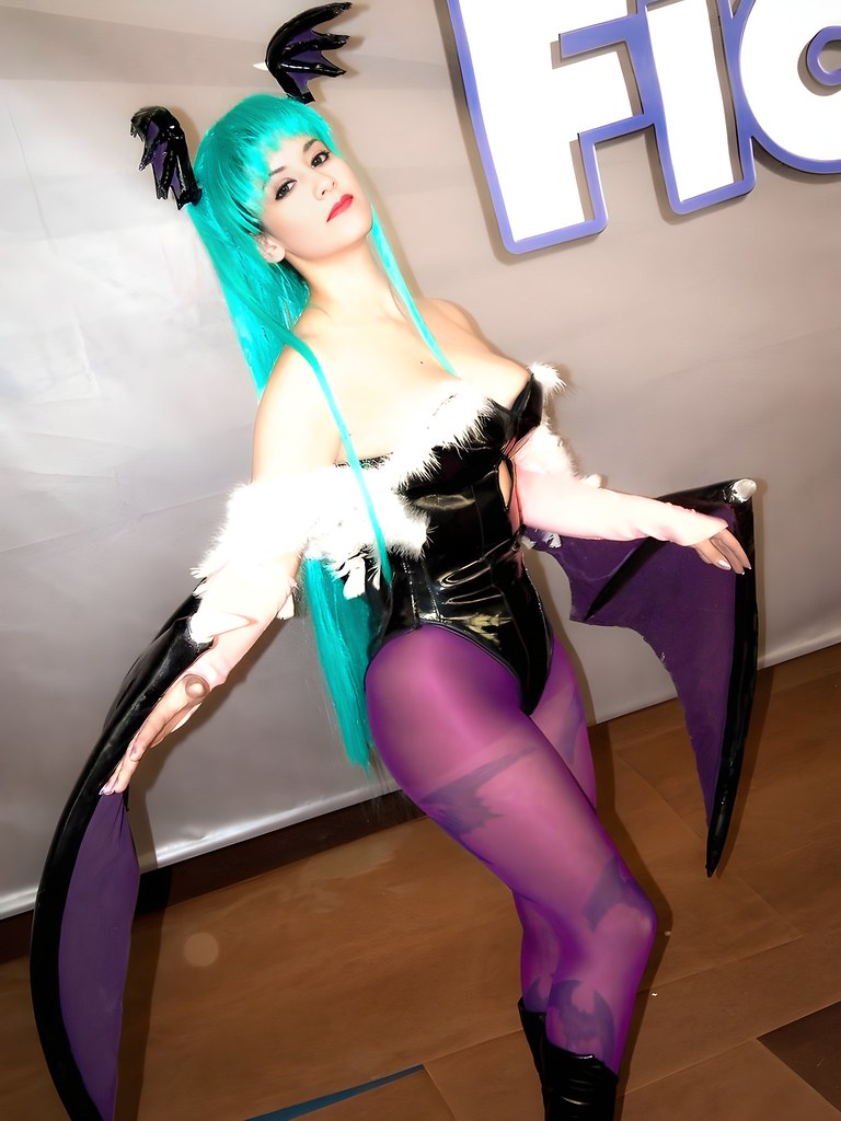 Morrigan Aensland — cosplay by Alastor Cosplay