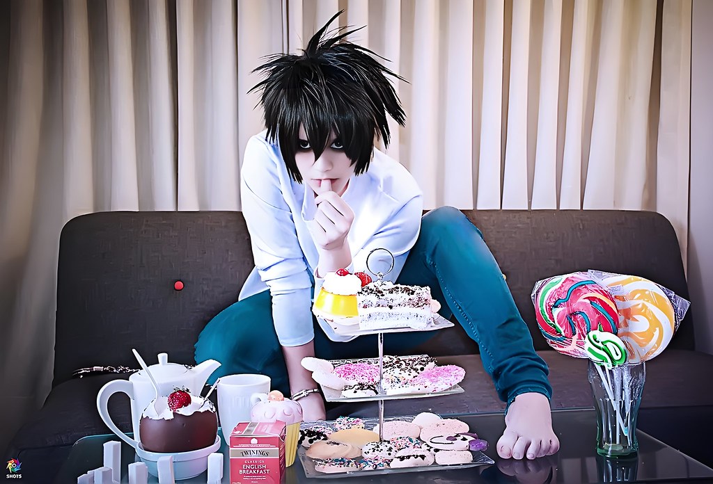 L Lawliet — cosplay by Alastor Cosplay