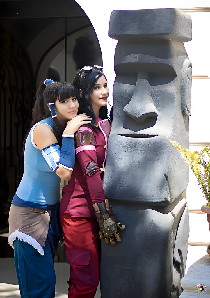 Asami x Korra — cosplay by Alastor Cosplay
