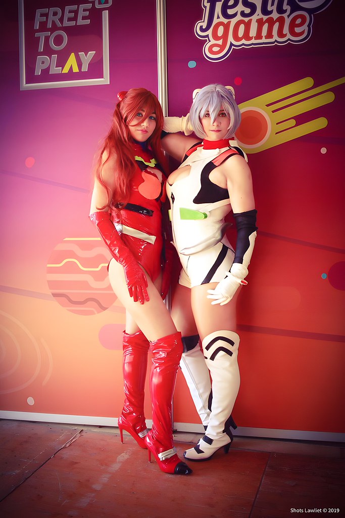 Asuka Langley y Ayanami Rei (Versión Shunya Yamashita) — cosplay by Alastor Cosplay